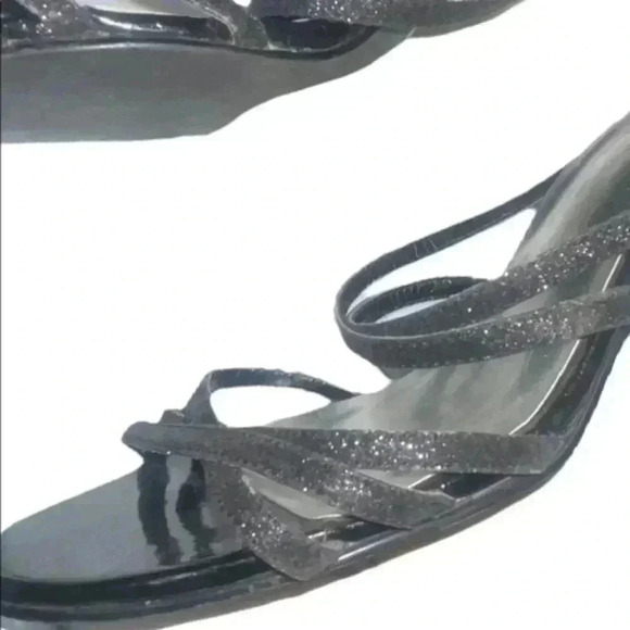 Jacqueline Ferrar Sliver Strappy Sandals - Picture 4 of 9